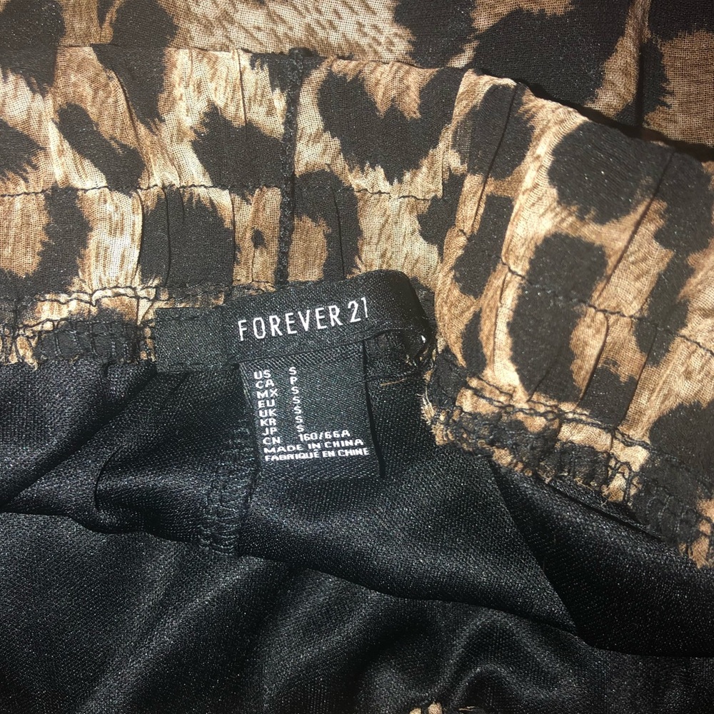 Cheetah split skirt